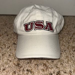 RED WHITE AND BLUE USA BASEBALL CAP